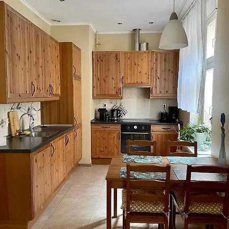 Apartment Spacious In The Heart Of Sopot