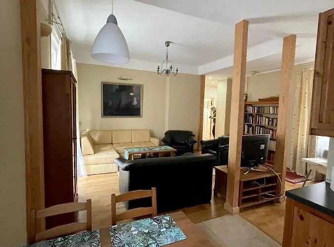 Apartamento Spacious In The Heart Of *